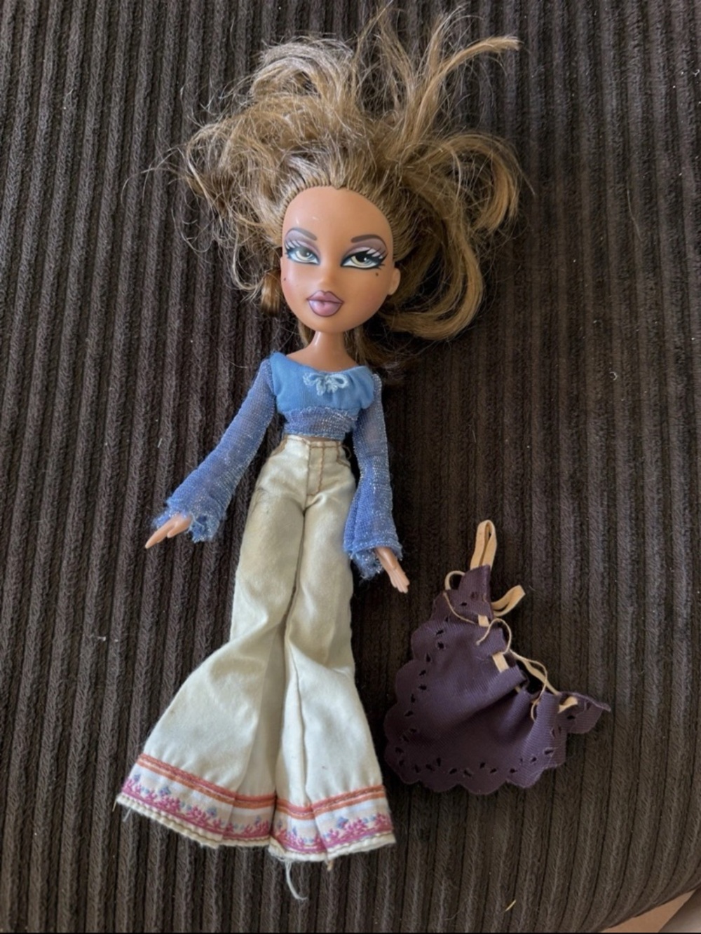 2001 Bratz First Edition Yasmin Doll